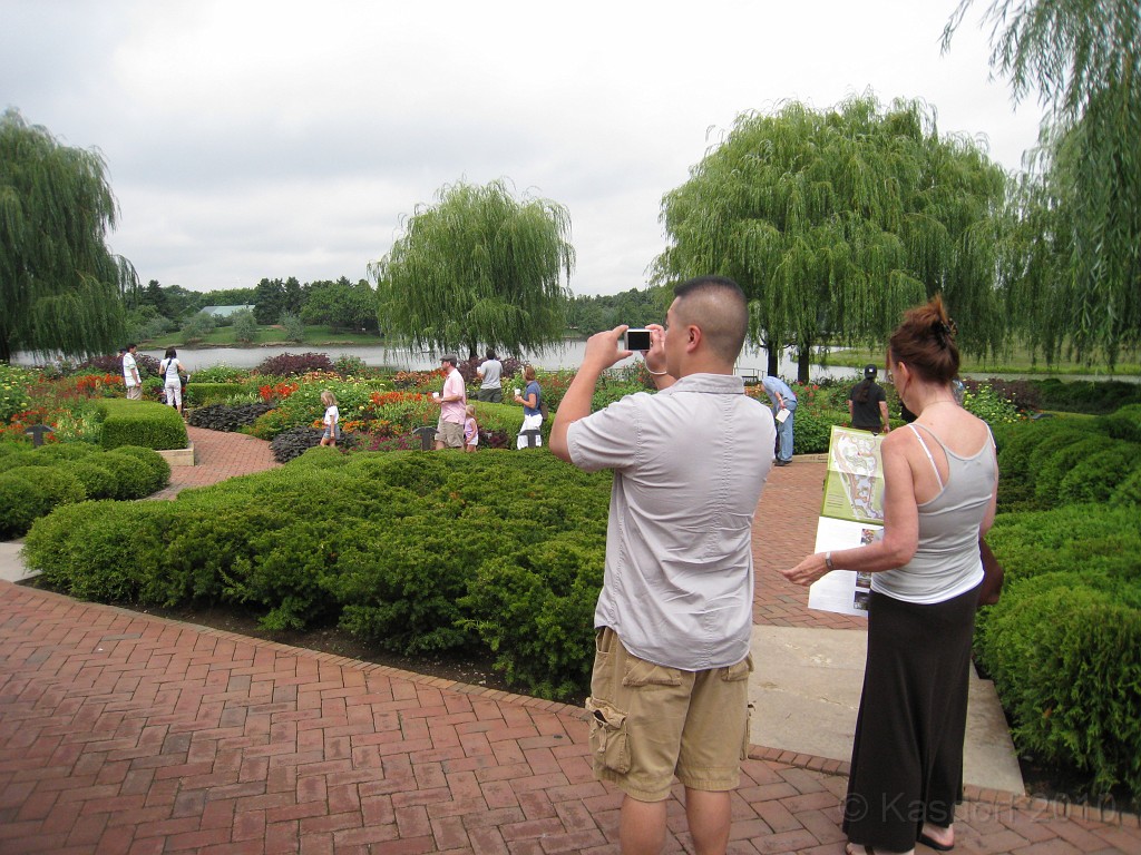 Botanical Gardens 2010 0125.jpg - The Chicago Botanic Gardens. Wear comfortable shoes, and be prepared to enjoy the landscape for a day.